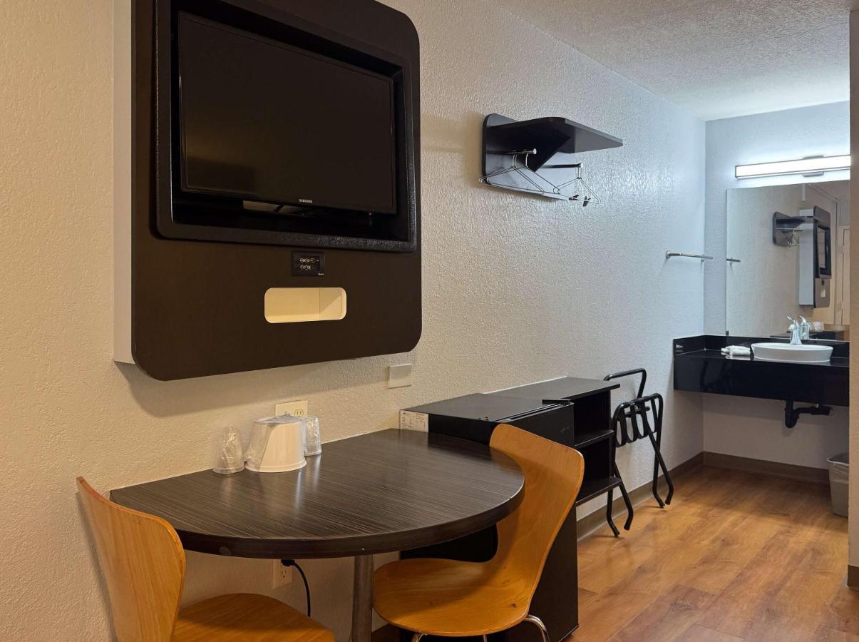 Motel 6-Simi Valley, Ca Екстериор снимка